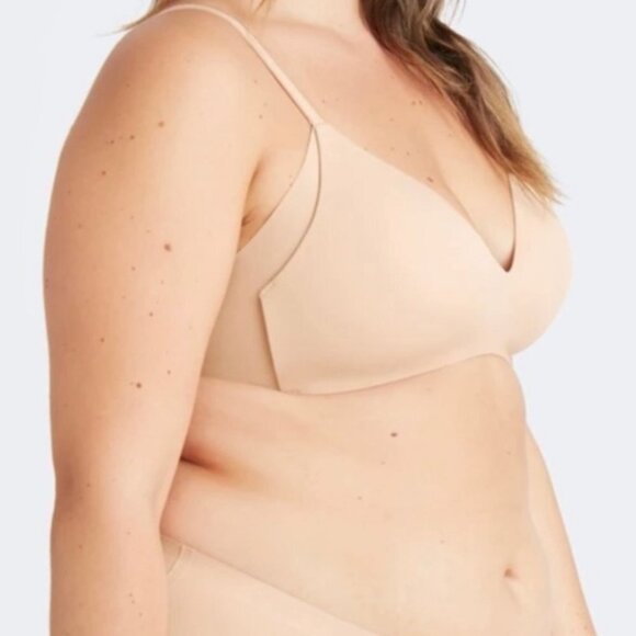 KNIX WingWoman Contour Bra in Nude 2 - Picture 10 of 11